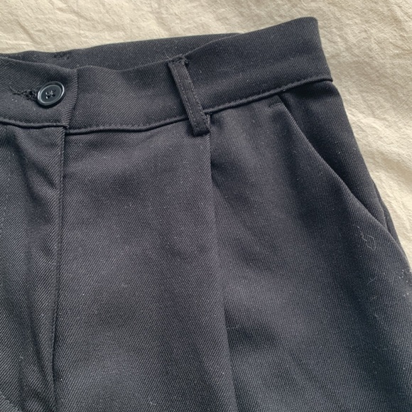 Garage Porter Pleated Straight Pants - Picture 4 of 4
